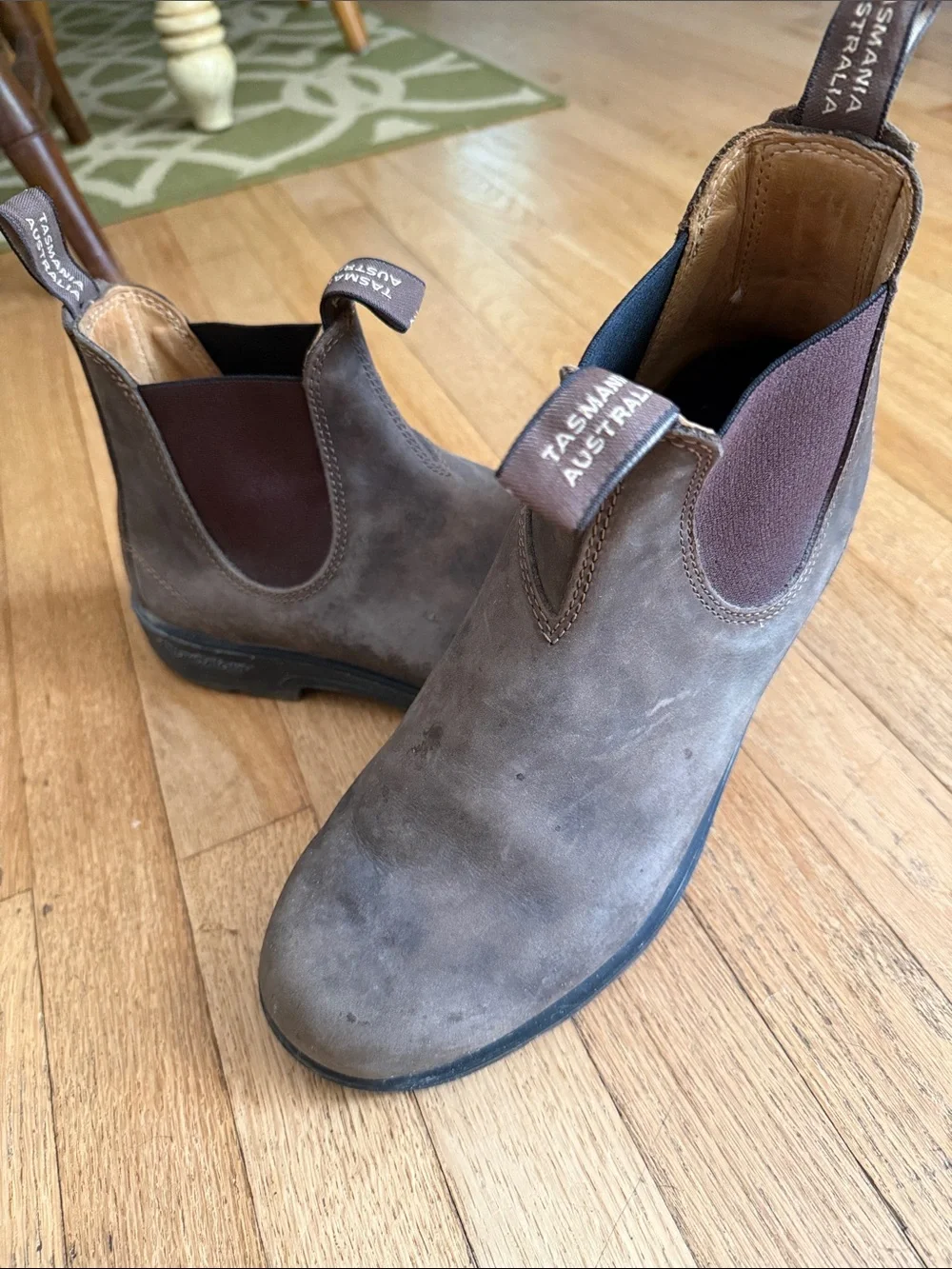 Blundstone sturdy leather